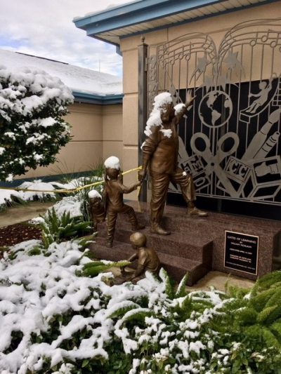 Becky Gates statue